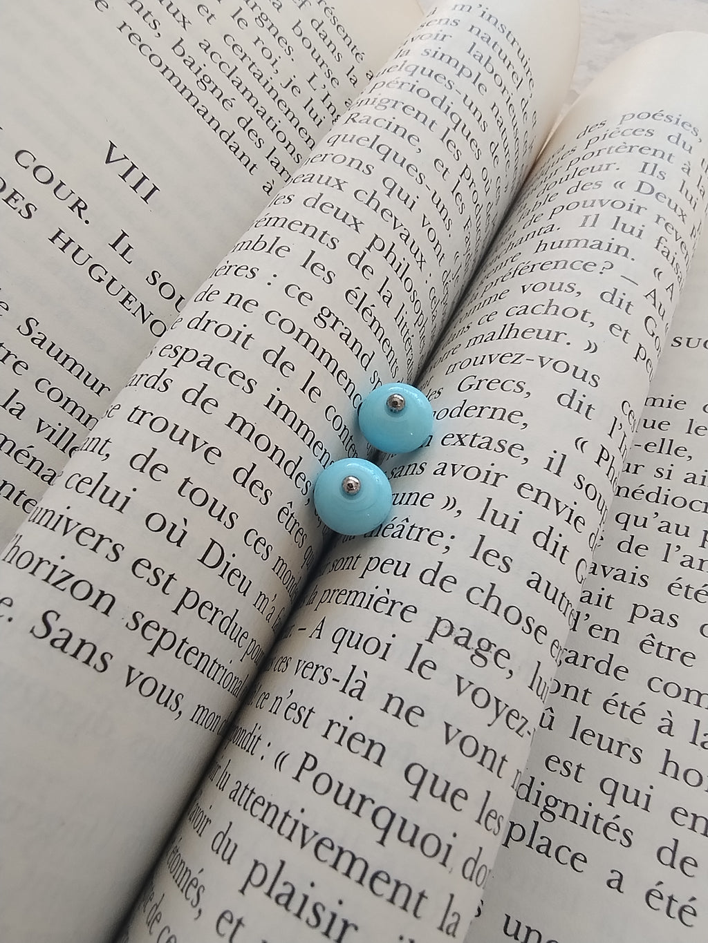 Clous d'oreilles Bleu Ciel