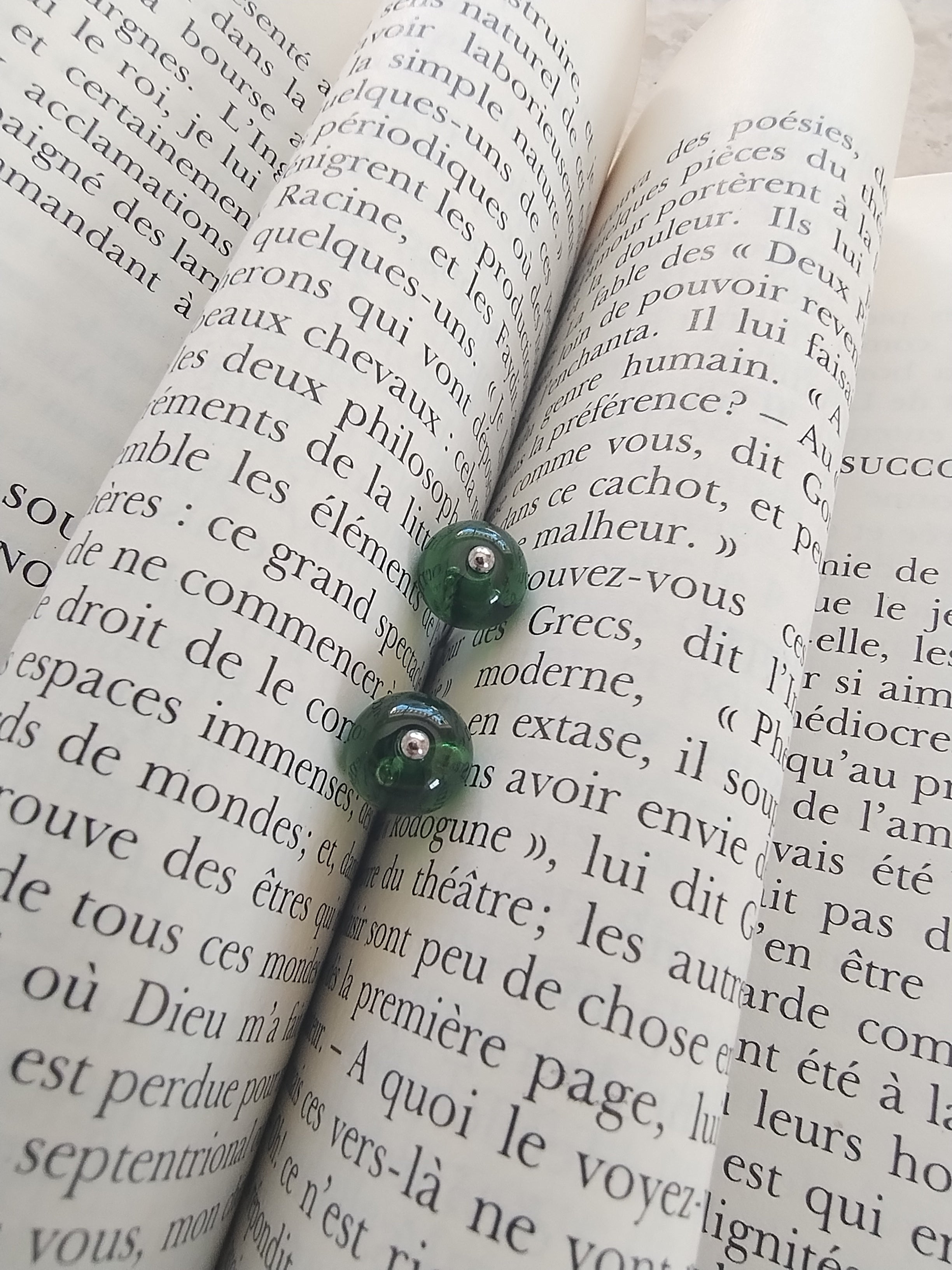 Clous d'oreilles vert bouteille